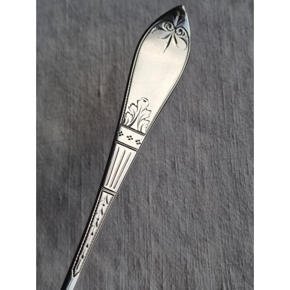 Gravert Matt Empire lang koldgaffel i sølv, ca 17,5 cm, som NY