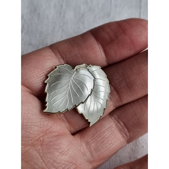 Sølv emalje nål, David-Andersen, to sølv emalje blad, bladbrosje