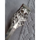 Sukkerklype i sølv i Viking Rose mønster, ser ny ut